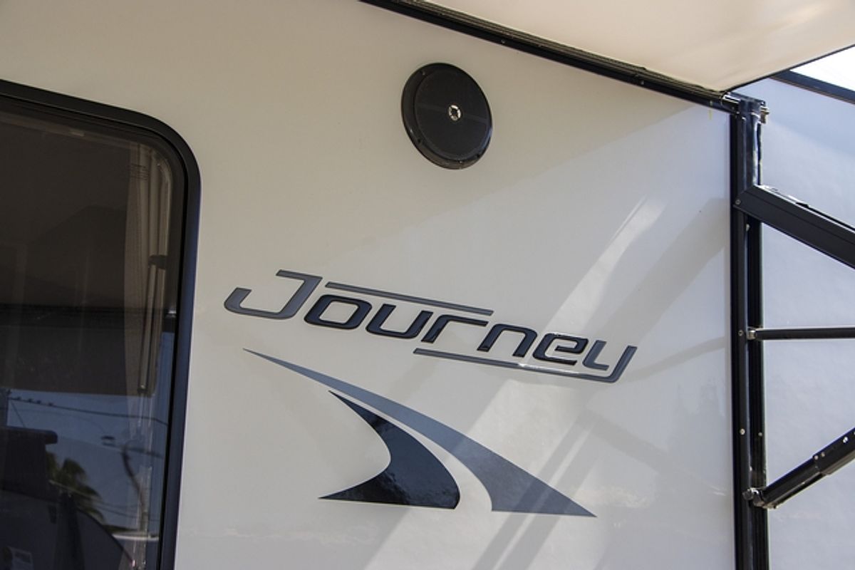 2022 Jayco JOURNEY