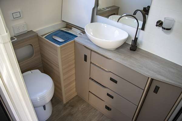 2024 Jayco DISCOVERY CARAVAN 21.66-4.OB.DY-MY25