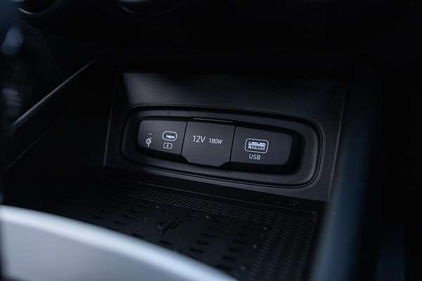 2025 Hyundai Venue Elite QX.V5