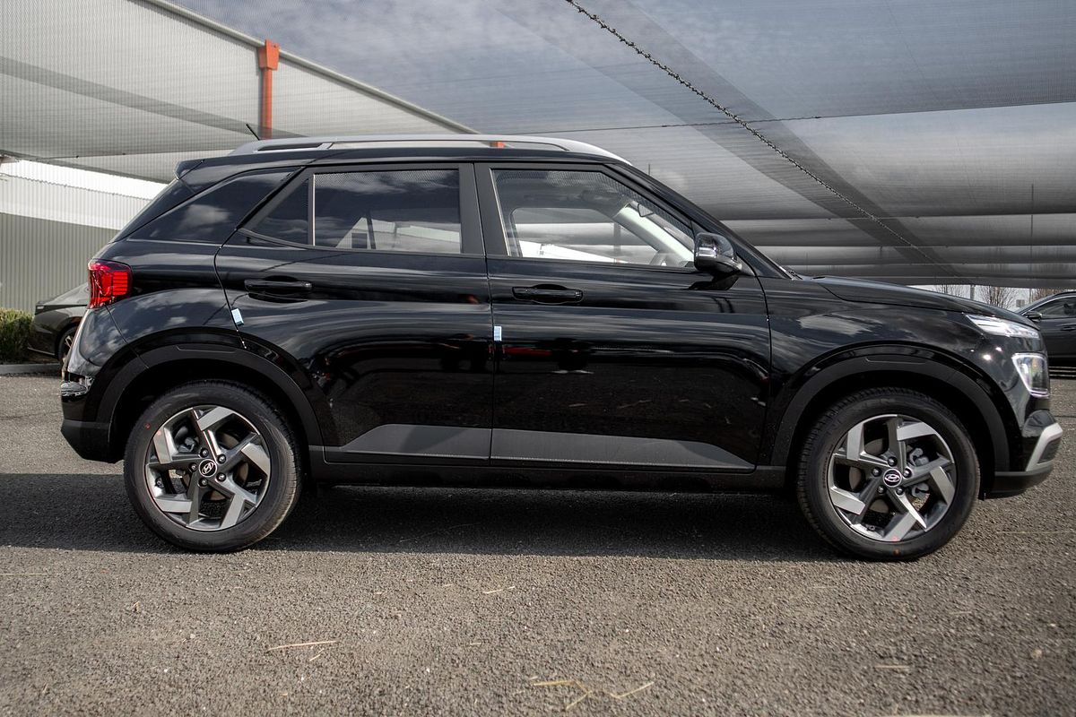 2025 Hyundai Venue Elite QX.V5
