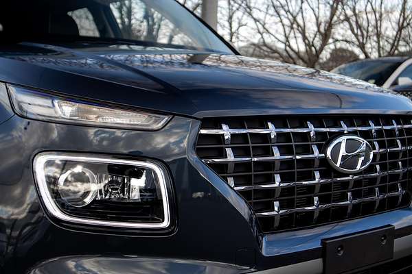 2025 Hyundai Venue Elite QX.V5