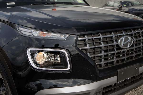 2025 Hyundai Venue Elite QX.V5