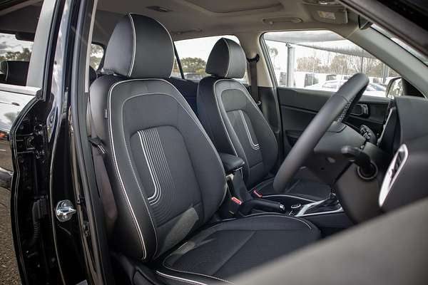 2025 Hyundai Venue Elite QX.V5