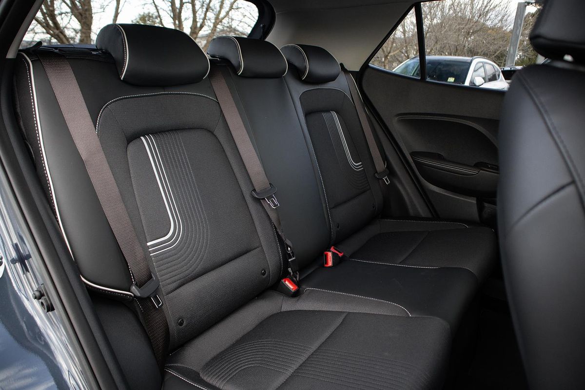 2025 Hyundai Venue Elite QX.V5