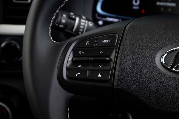 2025 Hyundai Venue Elite QX.V5