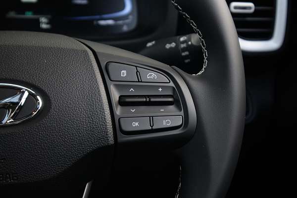 2025 Hyundai Venue Elite QX.V5