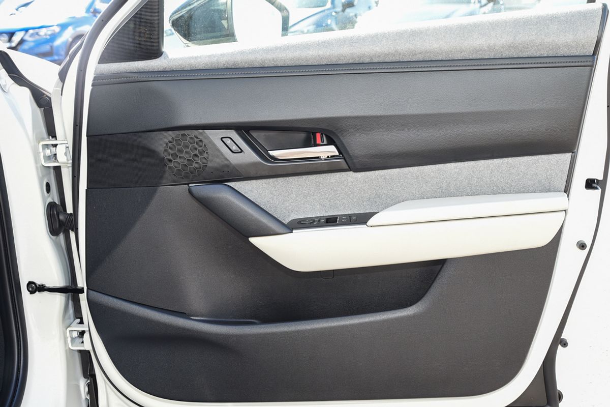 2023 Mazda MX-30 G20e Evolve DR Series