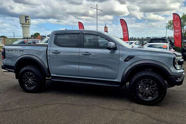 2025 Ford Ranger Raptor 4X4 3.0L