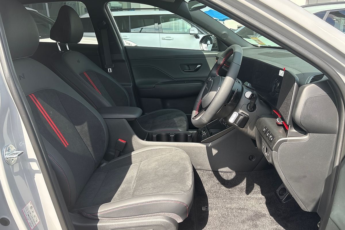 2025 Hyundai Kona Premium N Line SX2.V3