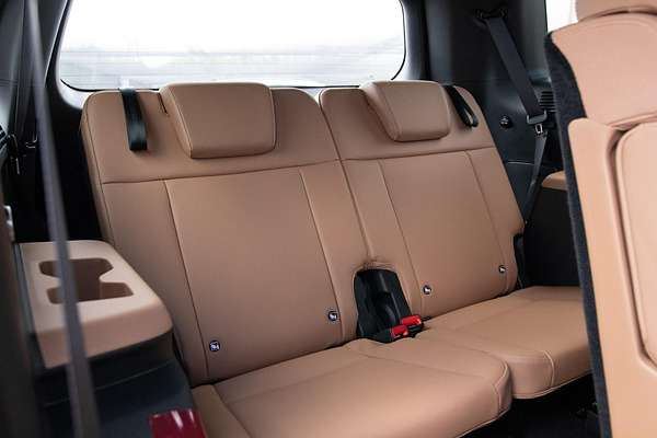 2025 Hyundai Santa Fe Hybrid Calligraphy MX5.V2