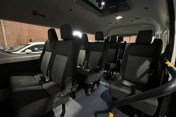 2022 Toyota Hiace Commuter GDH322R ELWB High Roof