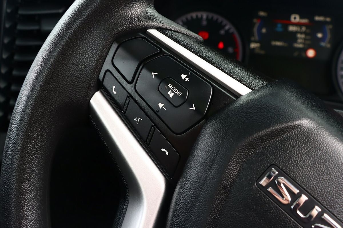2020 Isuzu D-MAX SX High Ride Rear Wheel Drive