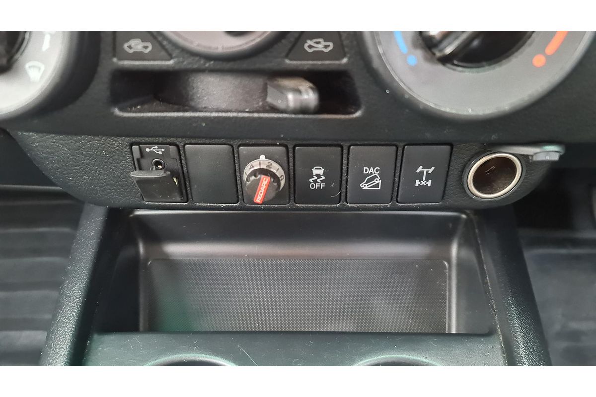 2019 Toyota Hilux SR GUN126R 4X4