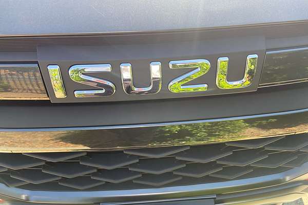 2024 Isuzu D-MAX X-TERRAIN 4X4
