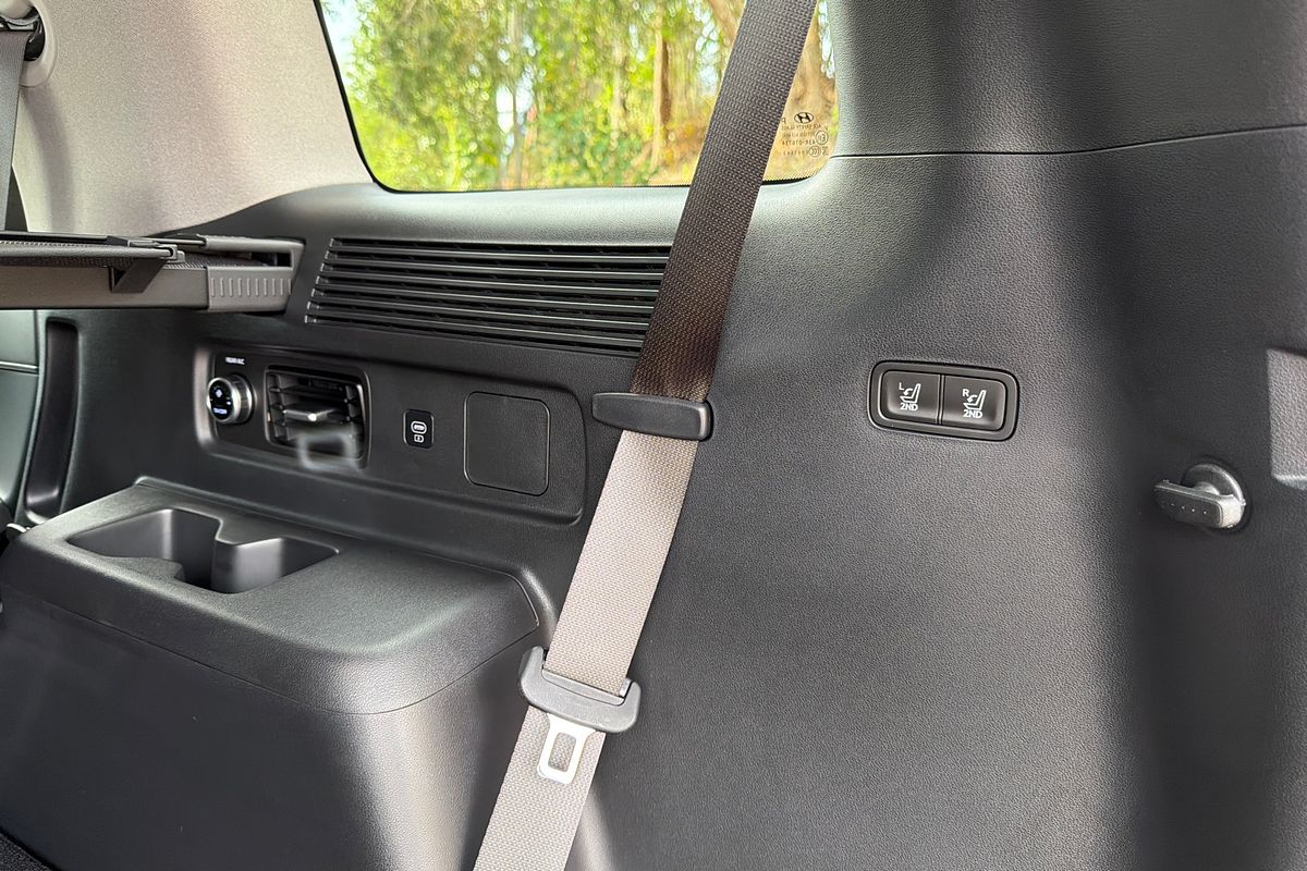 2025 Hyundai Santa Fe Hybrid MX5.V2