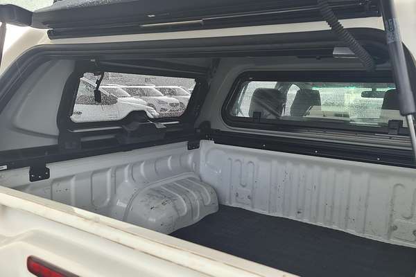 2019 Toyota Hilux SR GUN126R 4X4