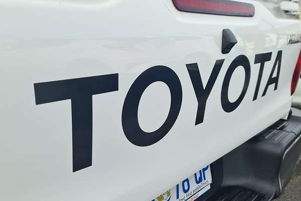 2019 Toyota Hilux SR GUN126R 4X4