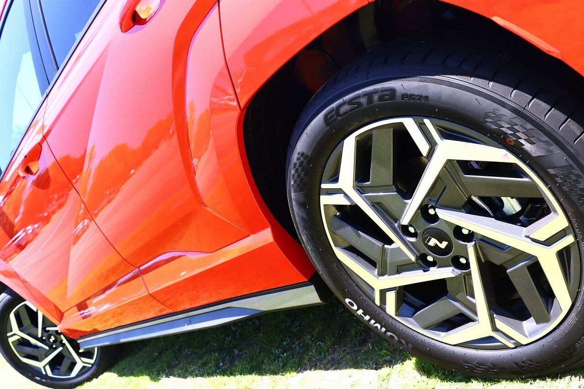 2025 Hyundai Kona Hybrid Premium N Line SX2.V3