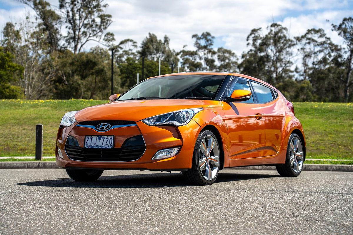 2013 Hyundai Veloster + FS2