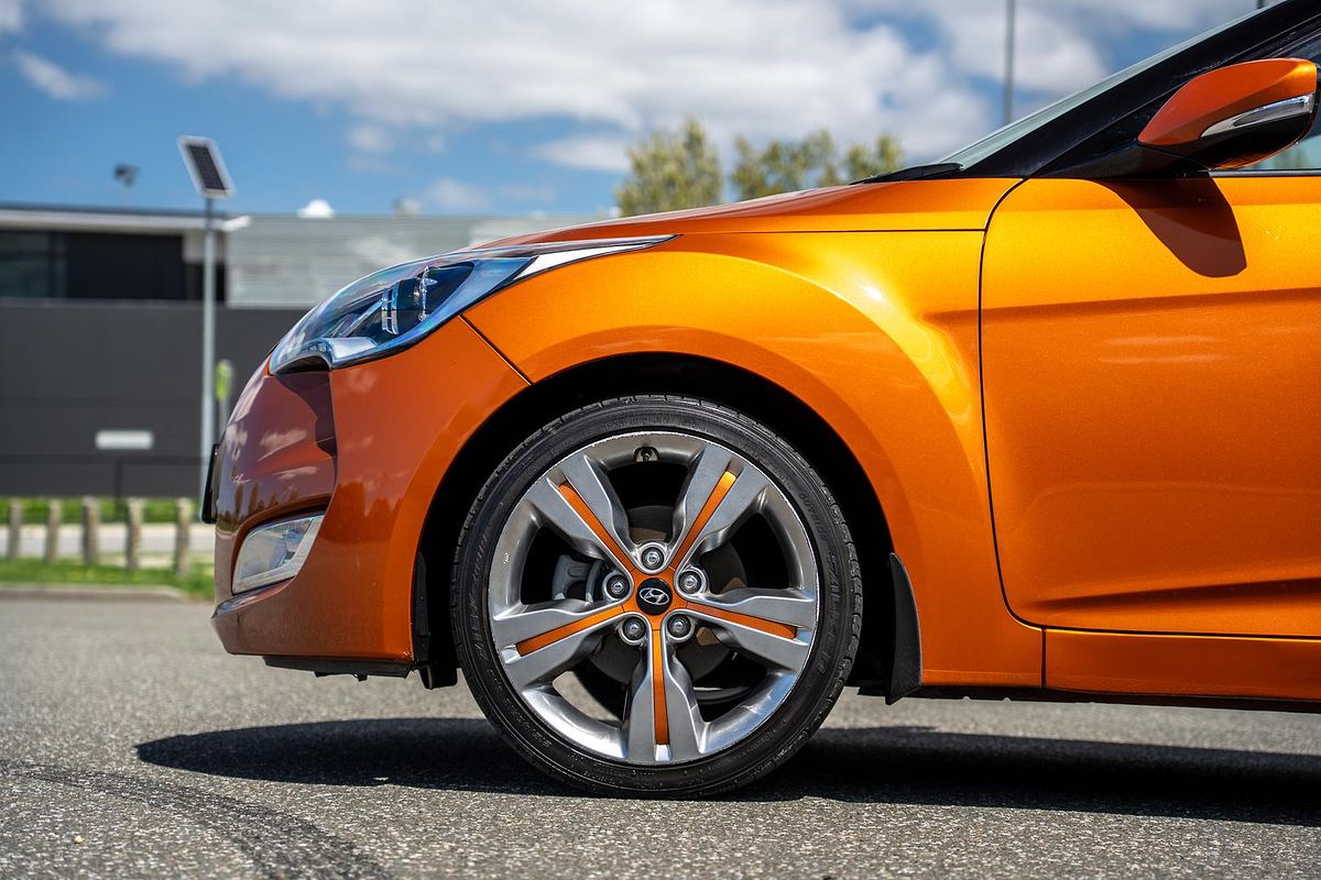 2013 Hyundai Veloster + FS2