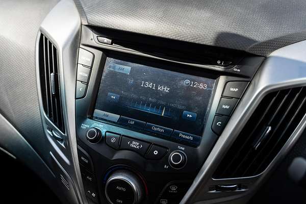 2013 Hyundai Veloster + FS2