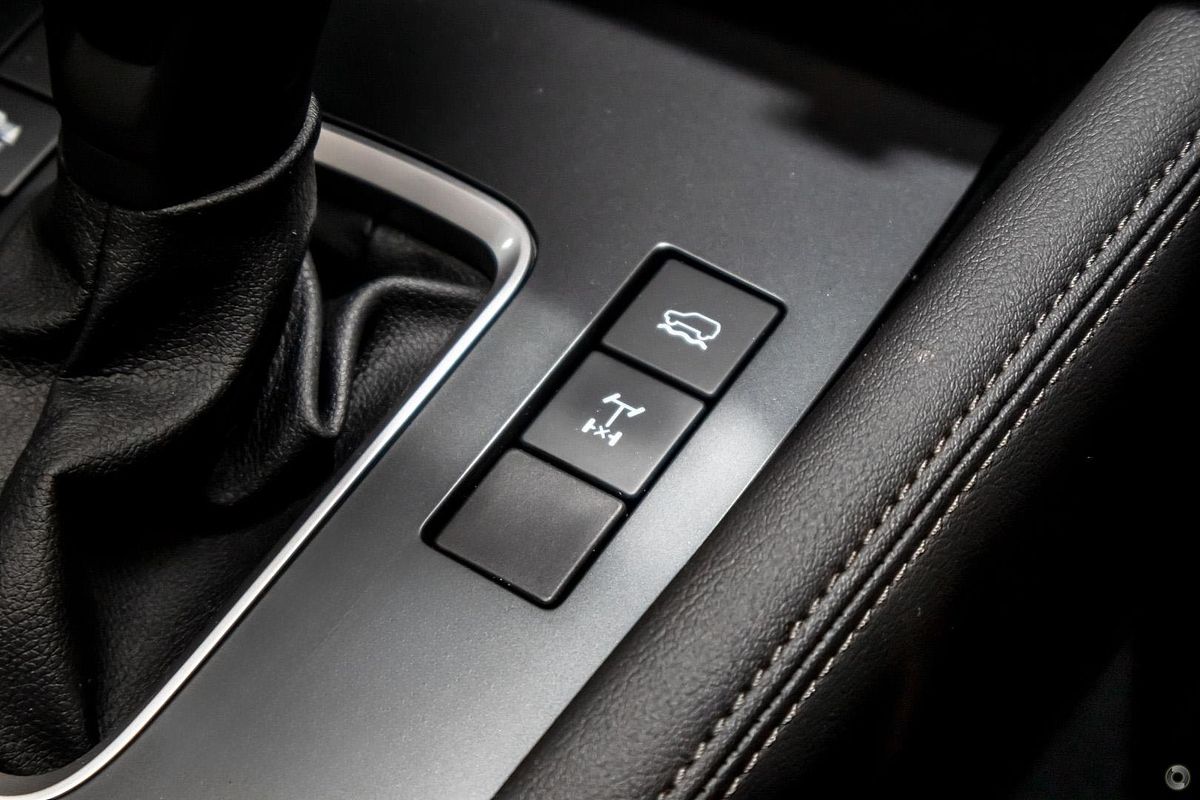 2025 Mazda BT-50 XT TF 4X4