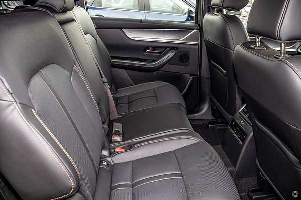 2025 Mazda CX-80 P50e GT KL