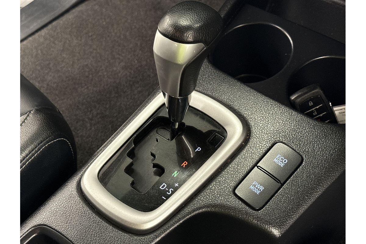 2020 Toyota Hilux SR5 GUN126R 4X4