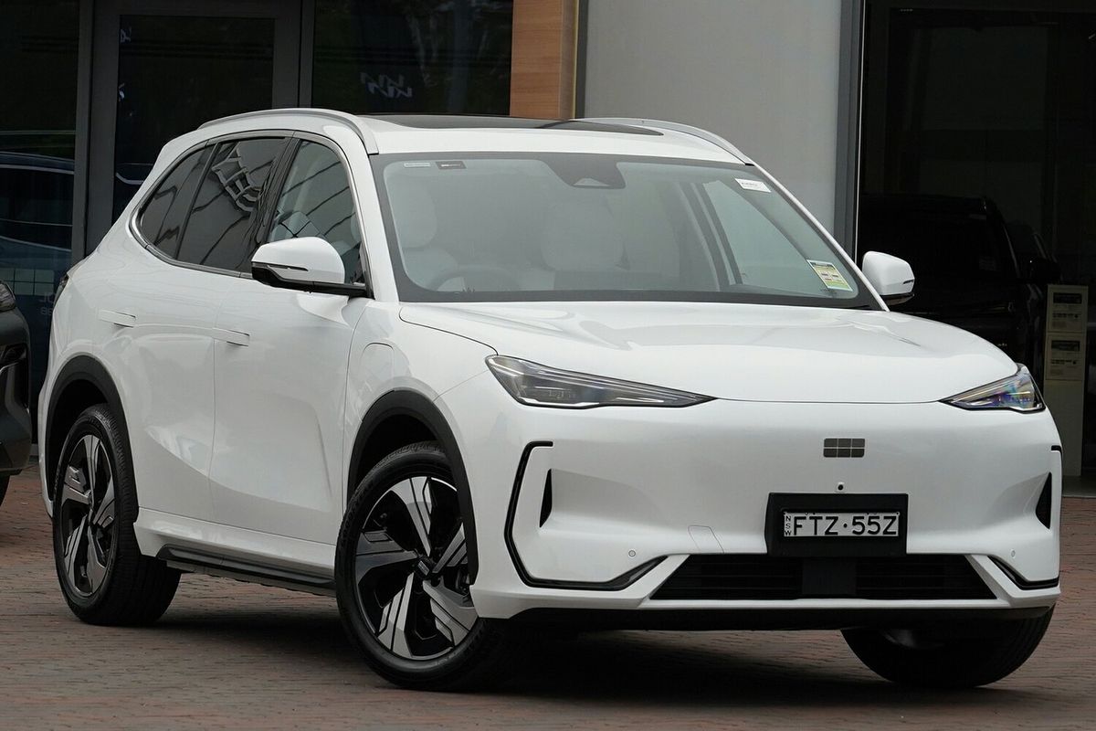 2025 Geely EX5 Inspire E245