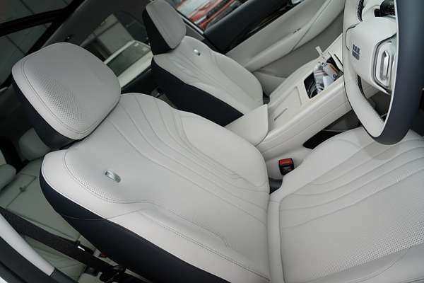 2025 Geely EX5 Inspire E245