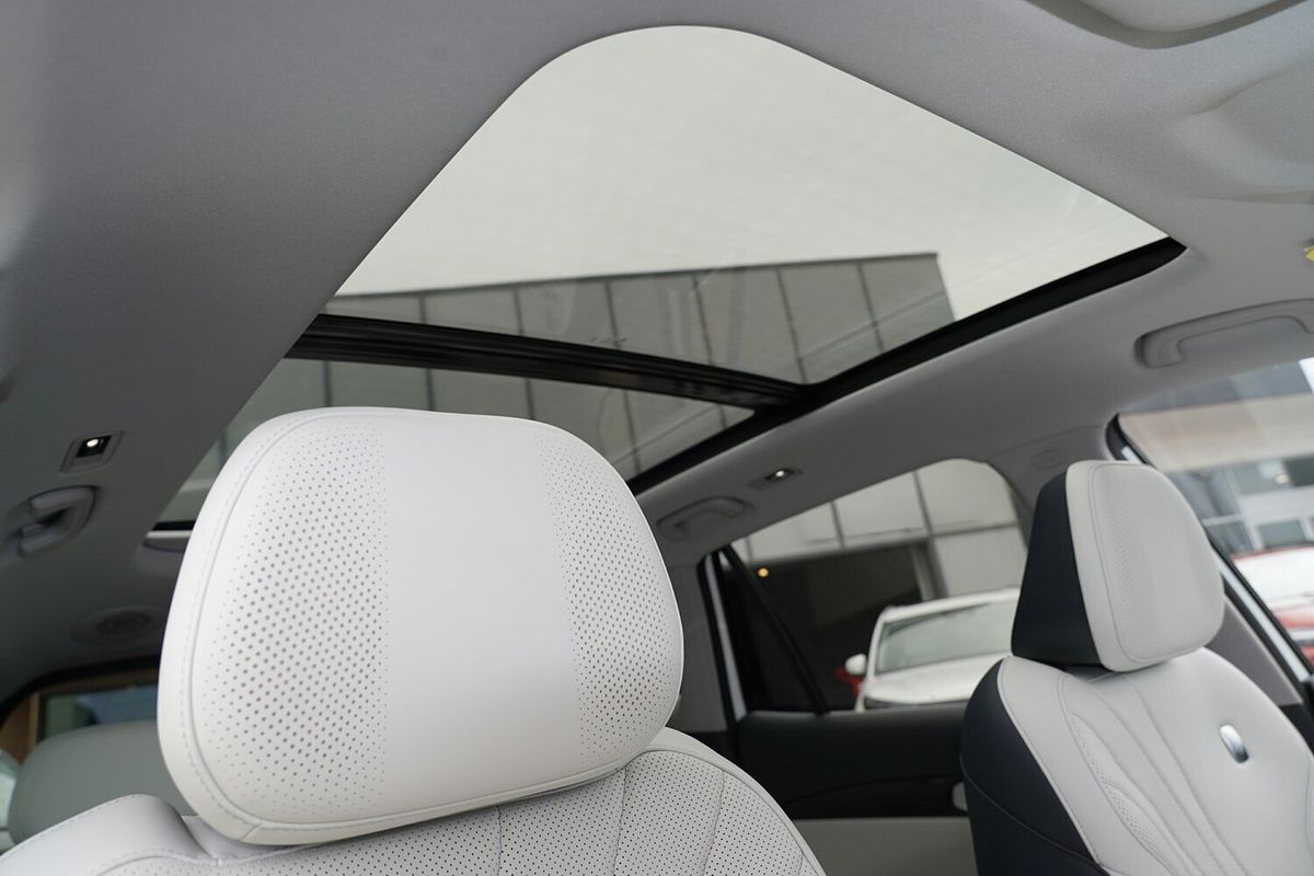 2025 Geely EX5 Inspire E245