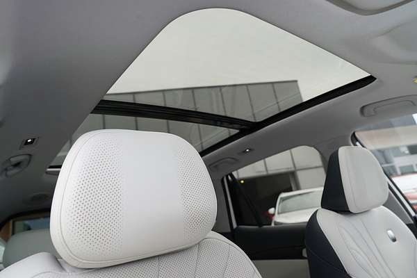 2025 Geely EX5 Inspire E245