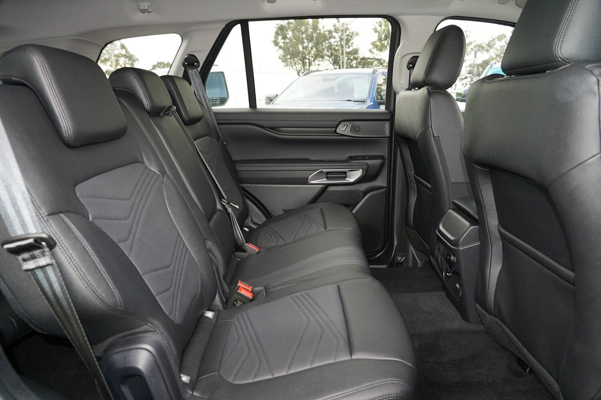 2025 Ford Everest Trend 2.0L
