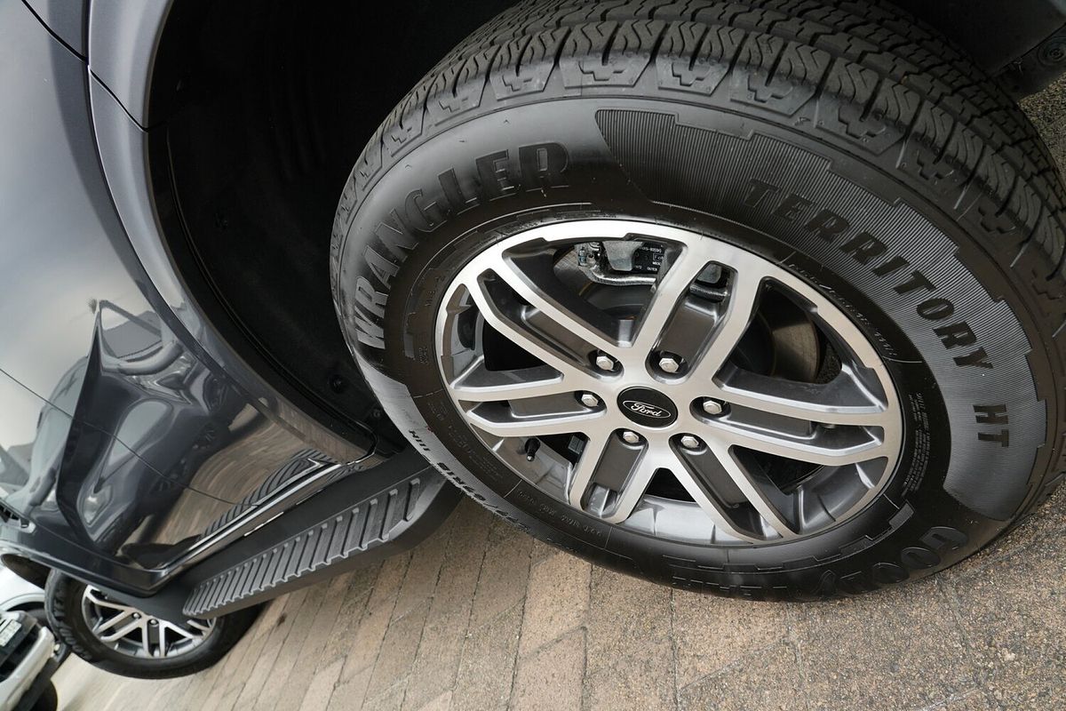 2025 Ford Everest Trend 2.0L