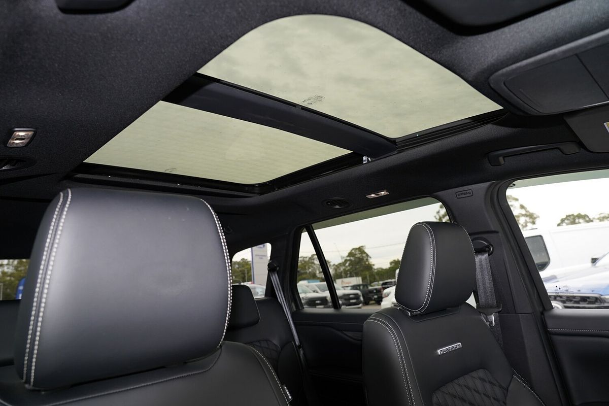 2024 Ford Everest Platinum 3.0L