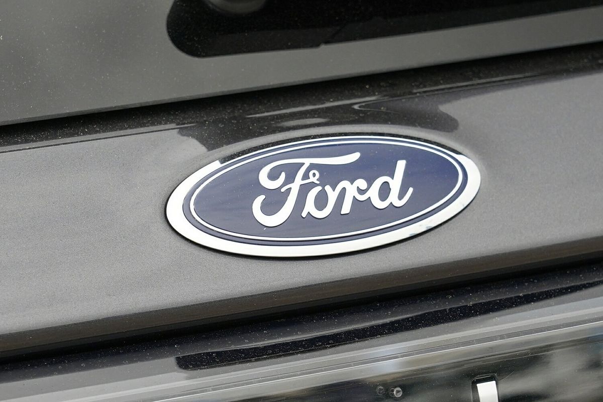 2024 Ford Everest Platinum 3.0L