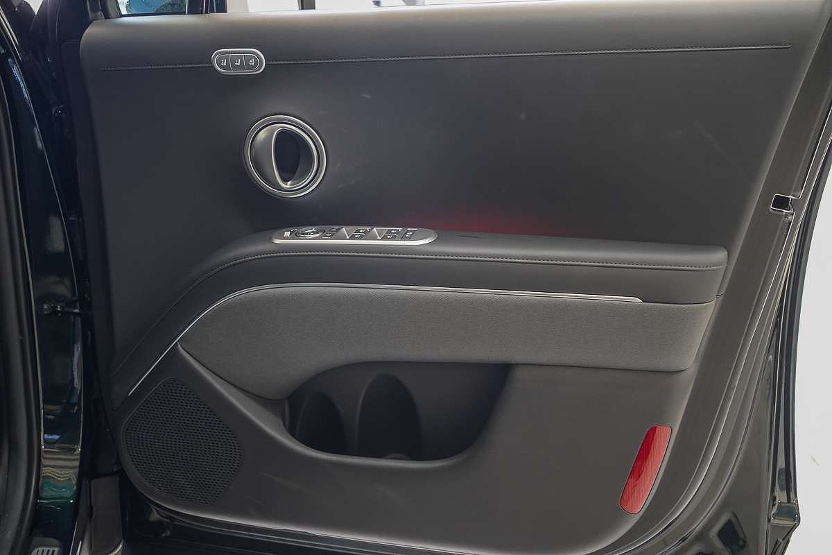 2025 Hyundai Palisade Calligraphy LX3.V1