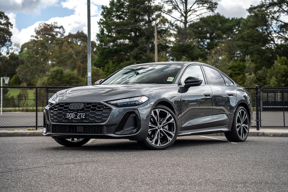 2025 Audi A5 TFSI 150kW S line B10