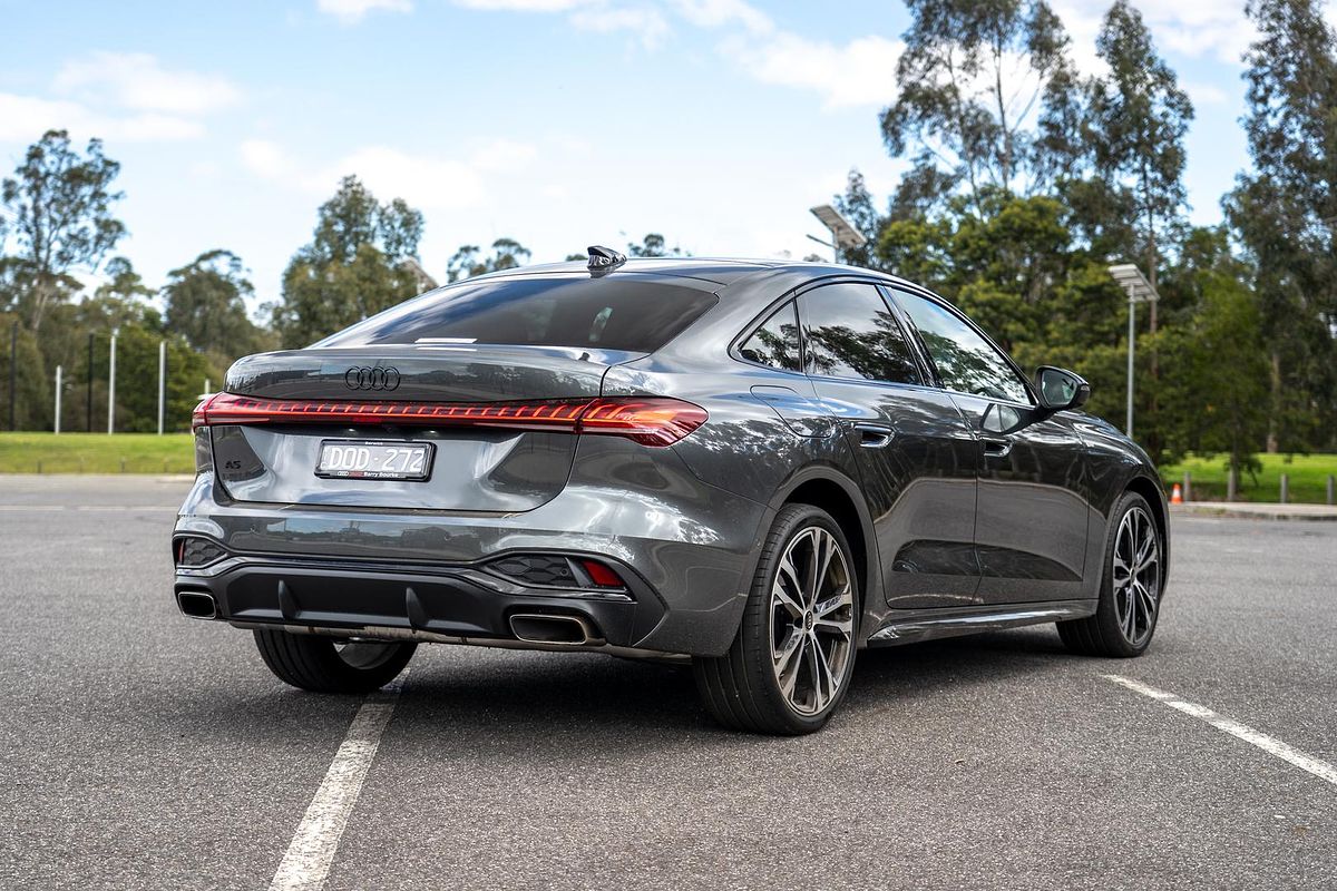 2025 Audi A5 TFSI 150kW S line B10