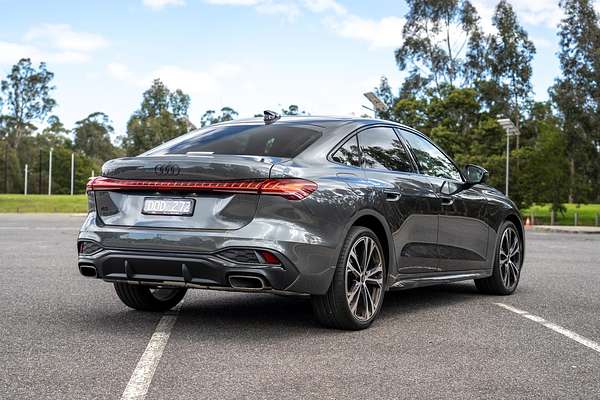 2025 Audi A5 TFSI 150kW S line B10