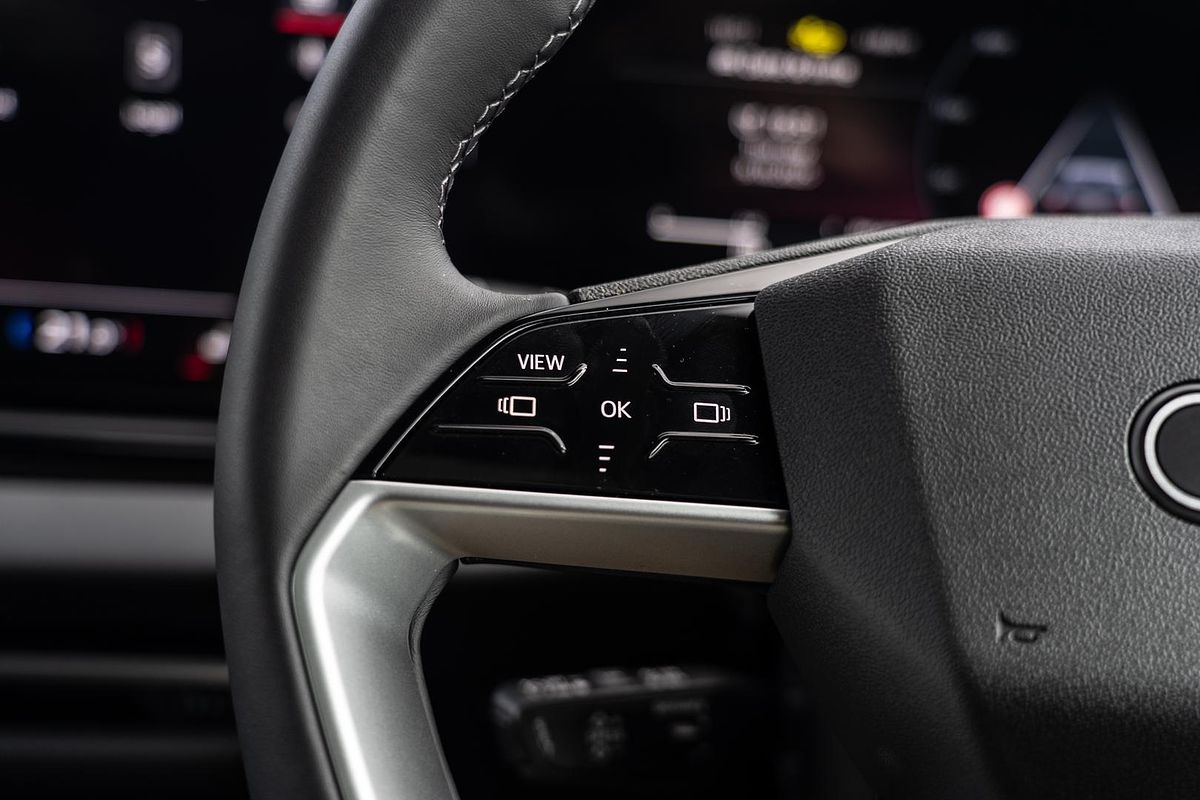 2025 Audi A5 TFSI 150kW S line B10