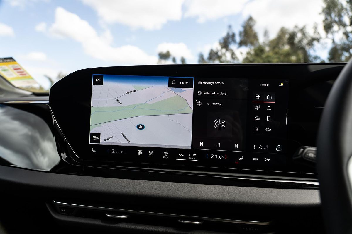 2025 Audi A5 TFSI 150kW S line B10