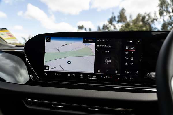 2025 Audi A5 TFSI 150kW S line B10