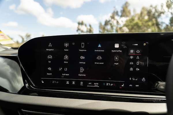 2025 Audi A5 TFSI 150kW S line B10