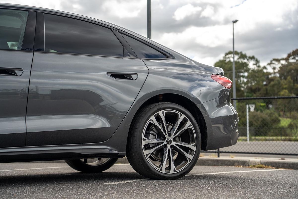 2025 Audi A5 TFSI 150kW S line B10