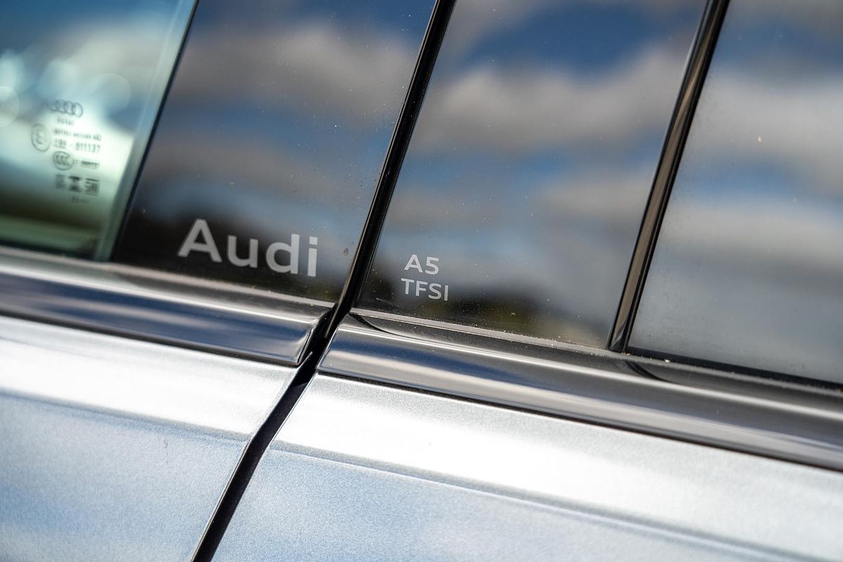 2025 Audi A5 TFSI 150kW S line B10