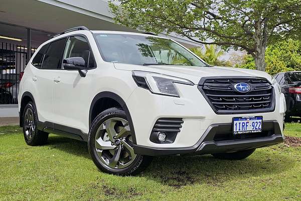 2025 Subaru Forester STI Sport S5