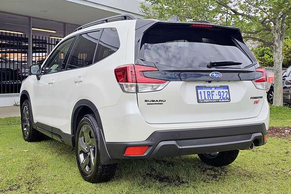 2025 Subaru Forester STI Sport S5