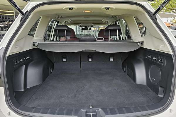 2025 Subaru Forester STI Sport S5