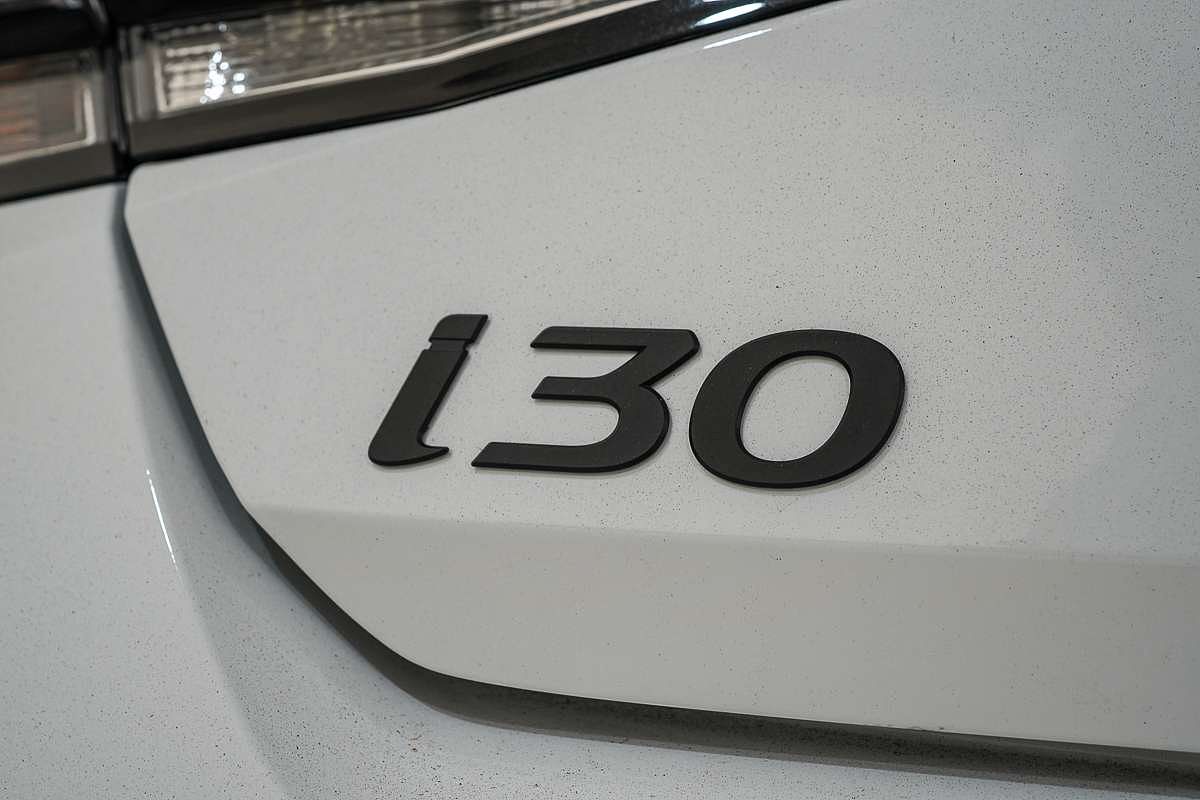 2025 Hyundai i30 Premium CN7.V2